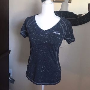 Seahawks V-Neck T-Shirt Size Medium